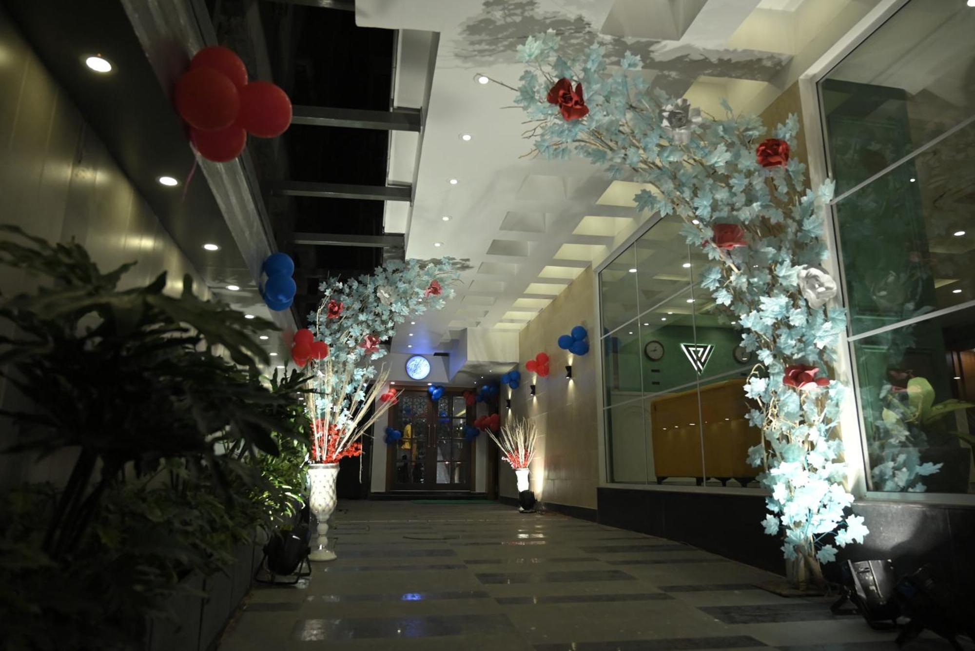Ra Vista Hotel Kolkata Exterior photo
